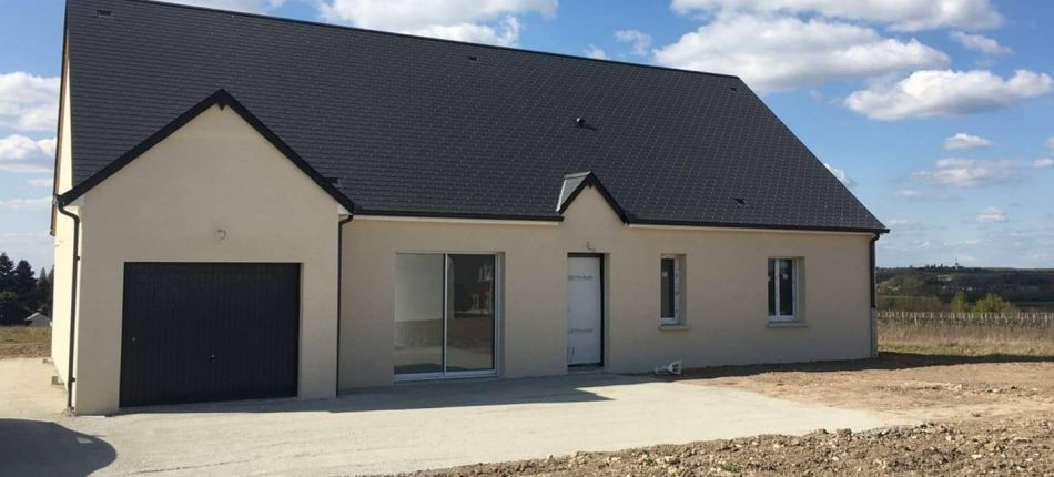 Maison plain pied 100 m² à Bléré 