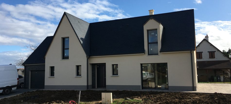 Maison à étage tradi-moderne 170 m² à Fondettes 