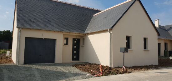 Maison de plain pied de 90 m² à Thilouze
